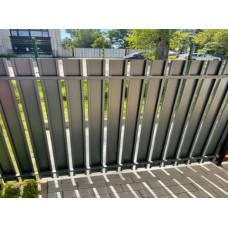 Vertikali  "Moderni" skardinė tvora 